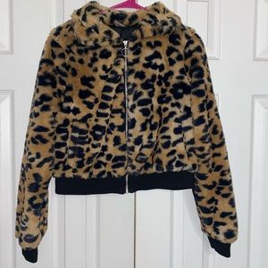 No boundaries cheetah print zip up coat size small